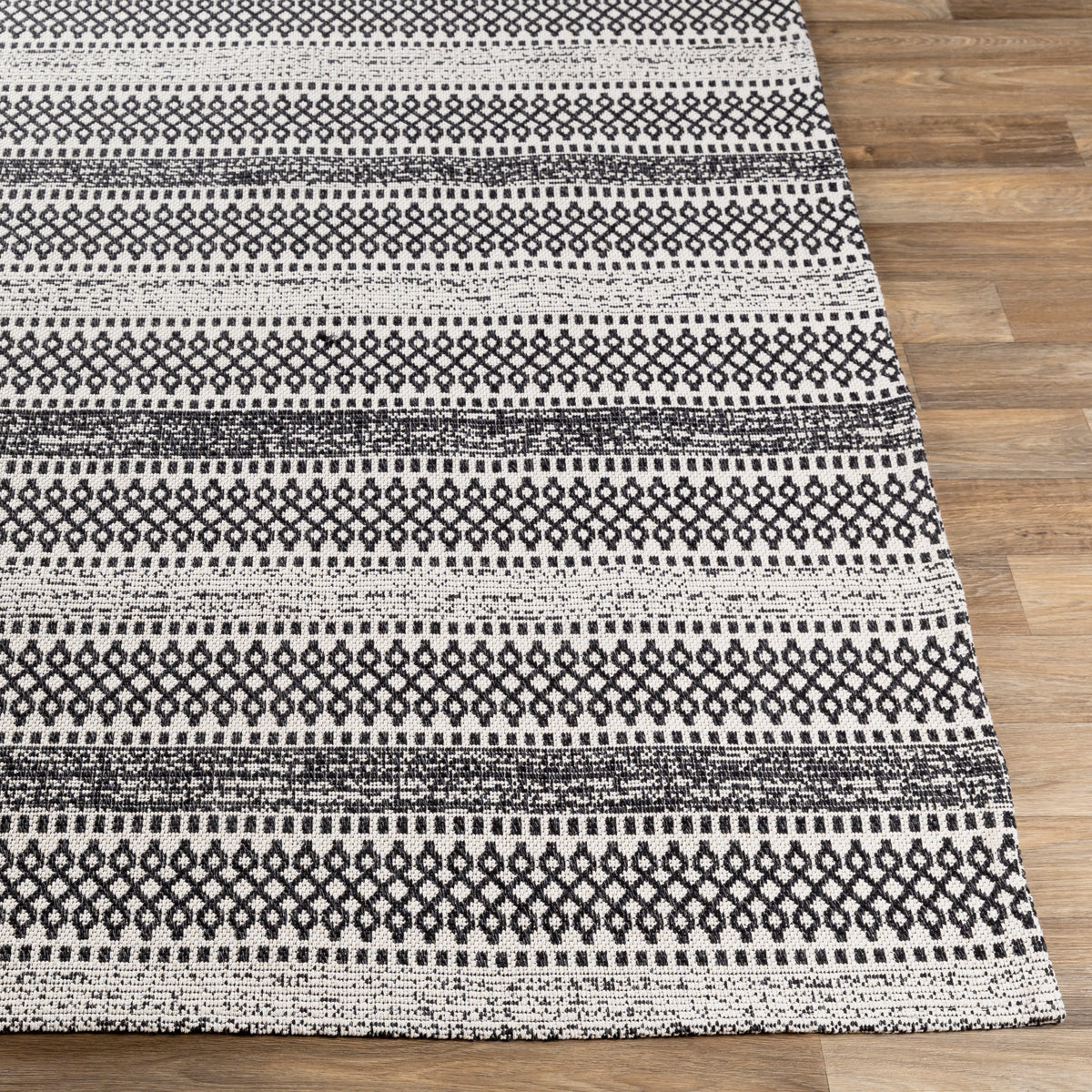 surya rug co la casa lcs 2310 black rug