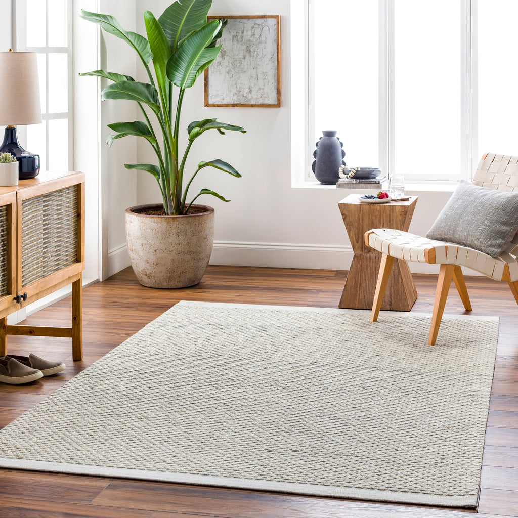 surya lumi lum 2300 rug