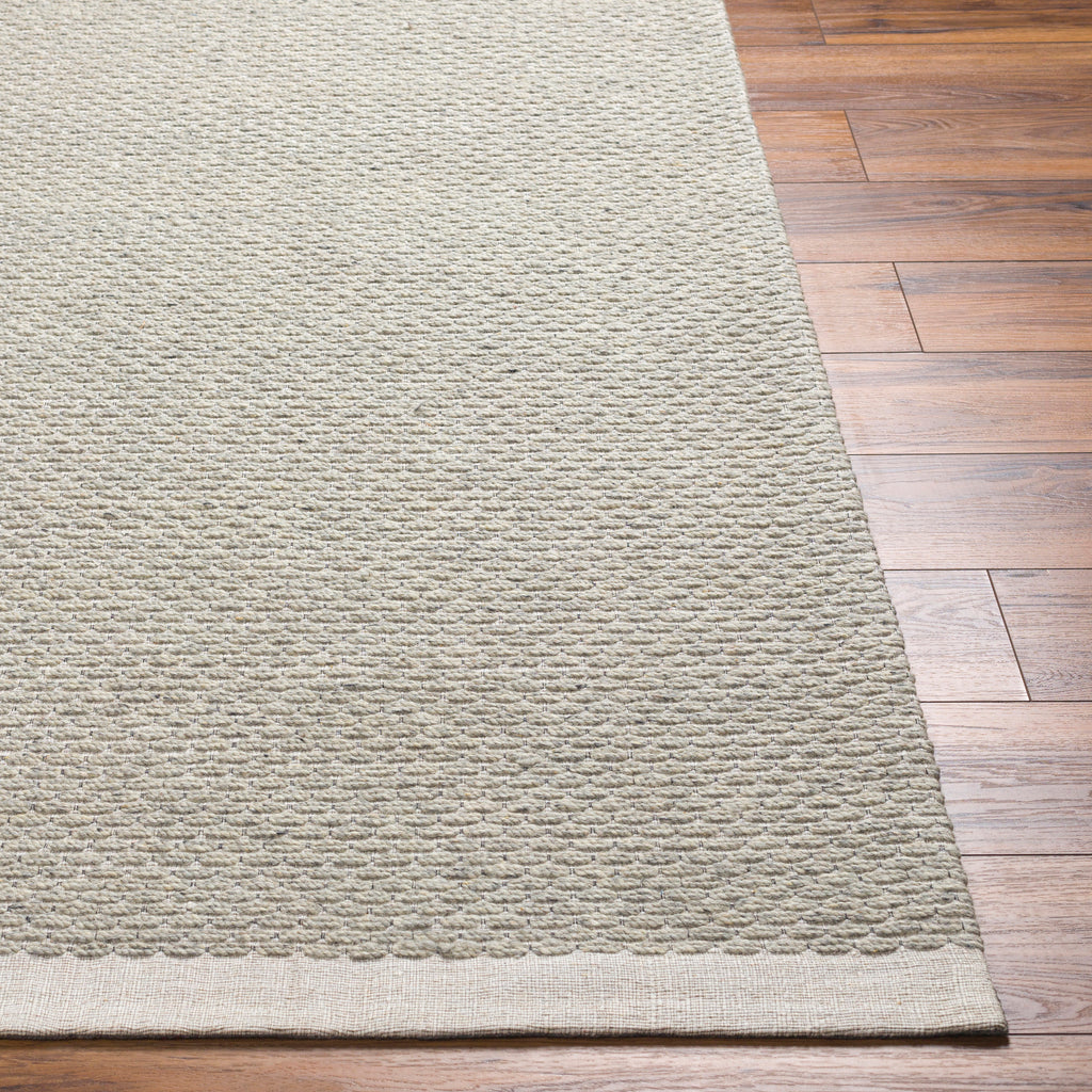 surya lumi lum 2304 rug