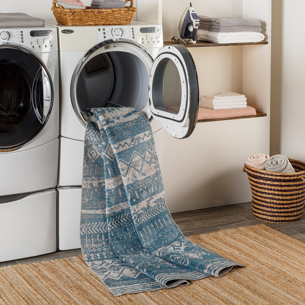 surya lavadora lvr 2332 blue rug