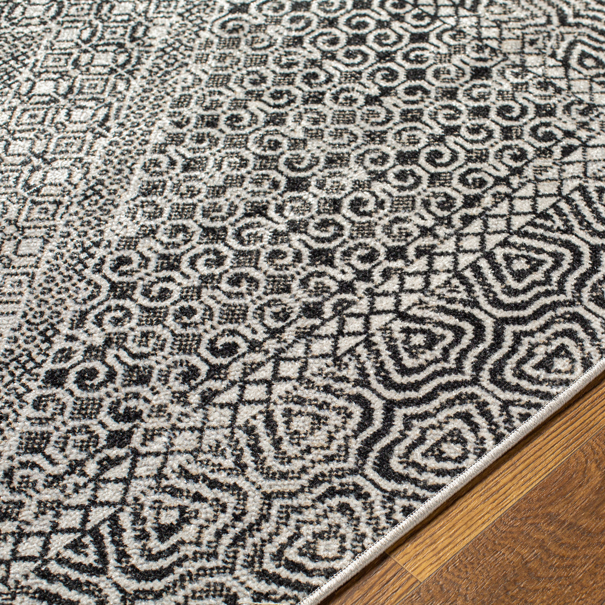 surya lavadora lvr 2341 black rug