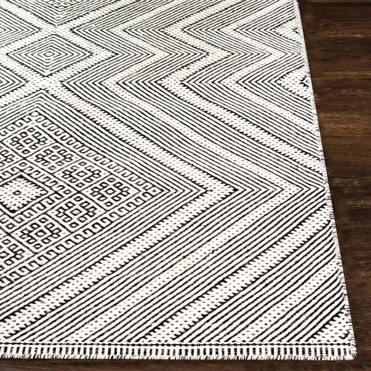 surya mardin mdi 2308 black rug