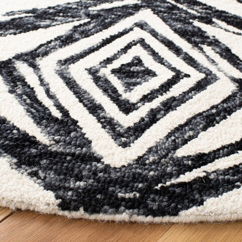safavieh clearance metro met402z black rug
