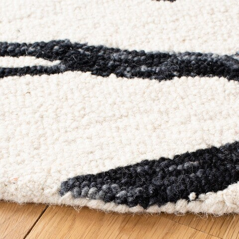 safavieh clearance metro met403z black rug