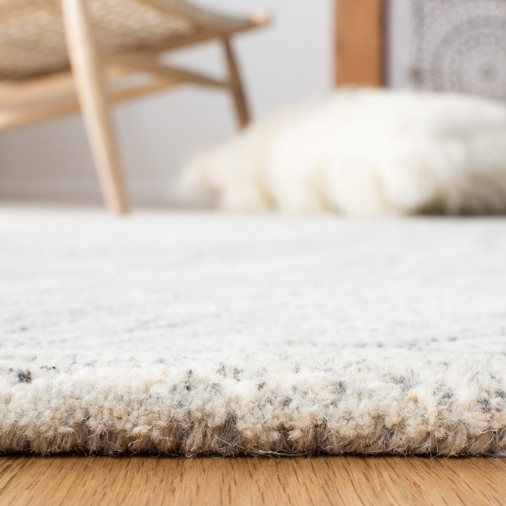 safavieh clearance metro met505g ivory rug