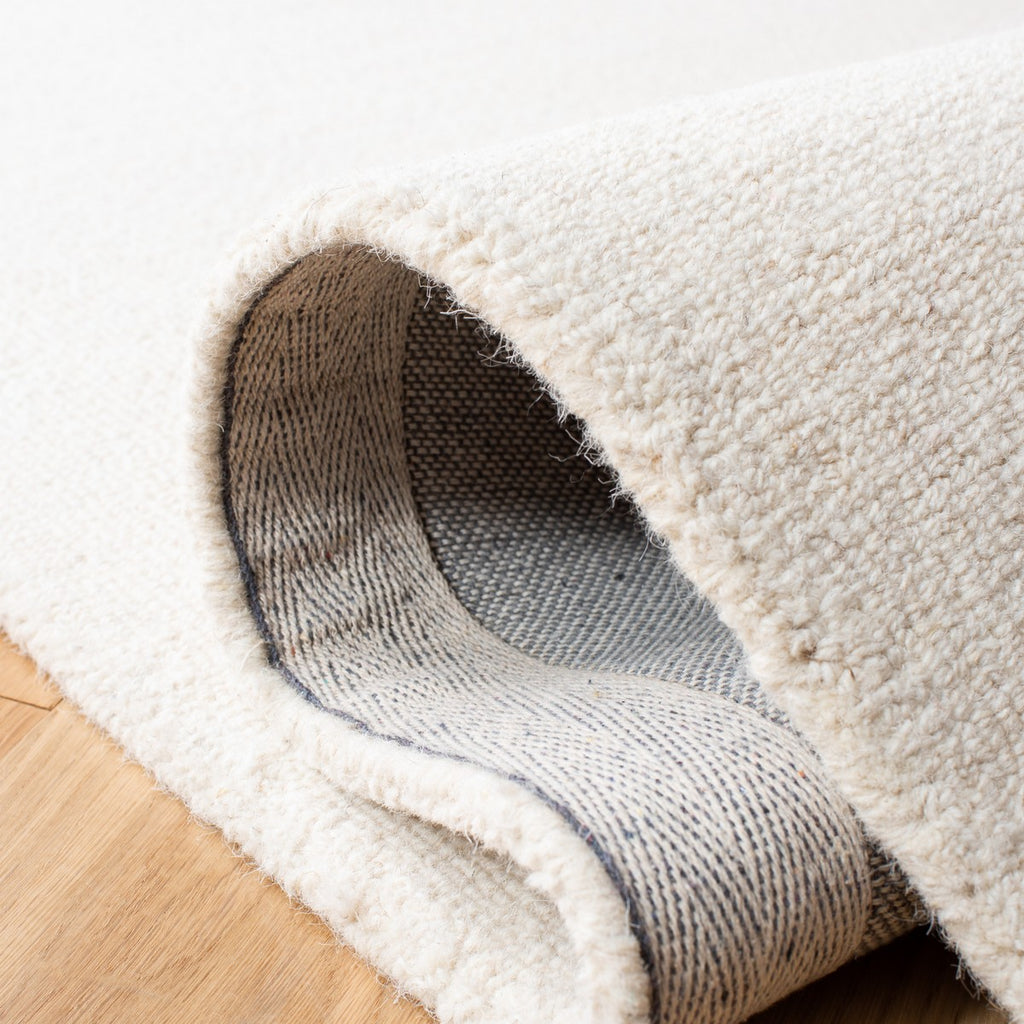 safavieh clearance metro met608a ivory rug