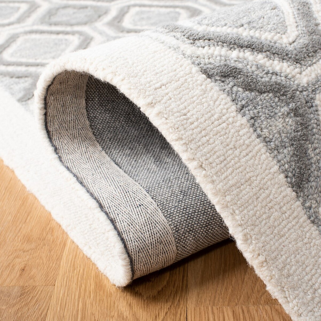 safavieh clearance metro met701a ivory rug