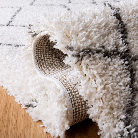 safavieh clearance moroccan fringe shag mfg316a ivory rug