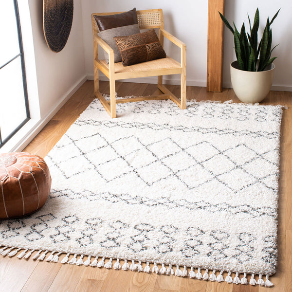 safavieh clearance moroccan fringe shag mfg343a ivory rug