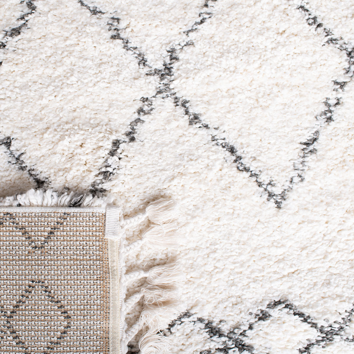 safavieh clearance moroccan fringe shag mfg343a ivory rug