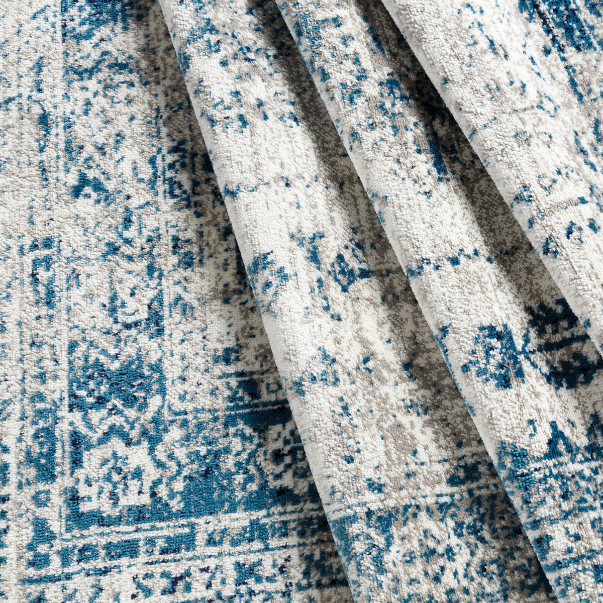 Livabliss Monte Carlo MNC-2313 Sky Blue Rug