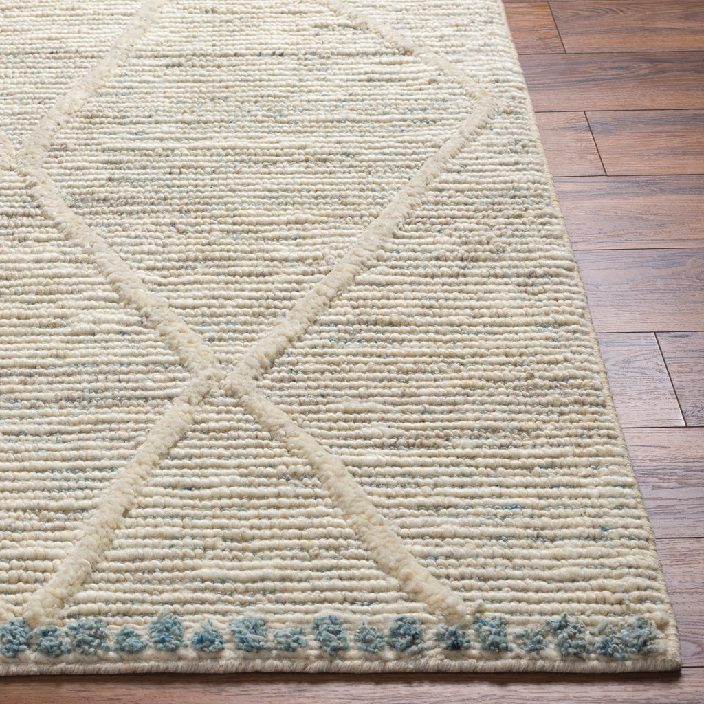 surya manisa mns 2308 seafoam rug