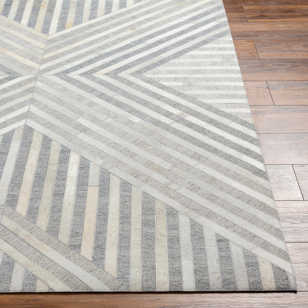 surya medora mod 1028 rug