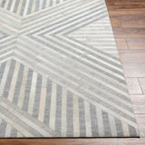 surya medora mod 1028 rug
