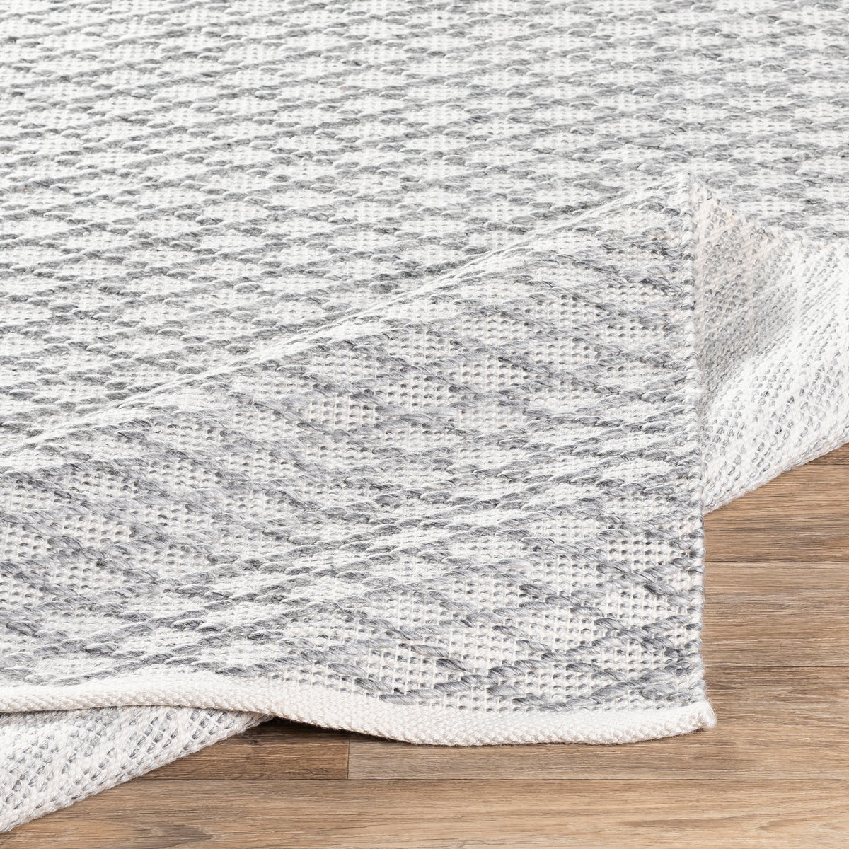 Surya Modena Medium Gray Rug | White Rugs | Rugs Done Right 