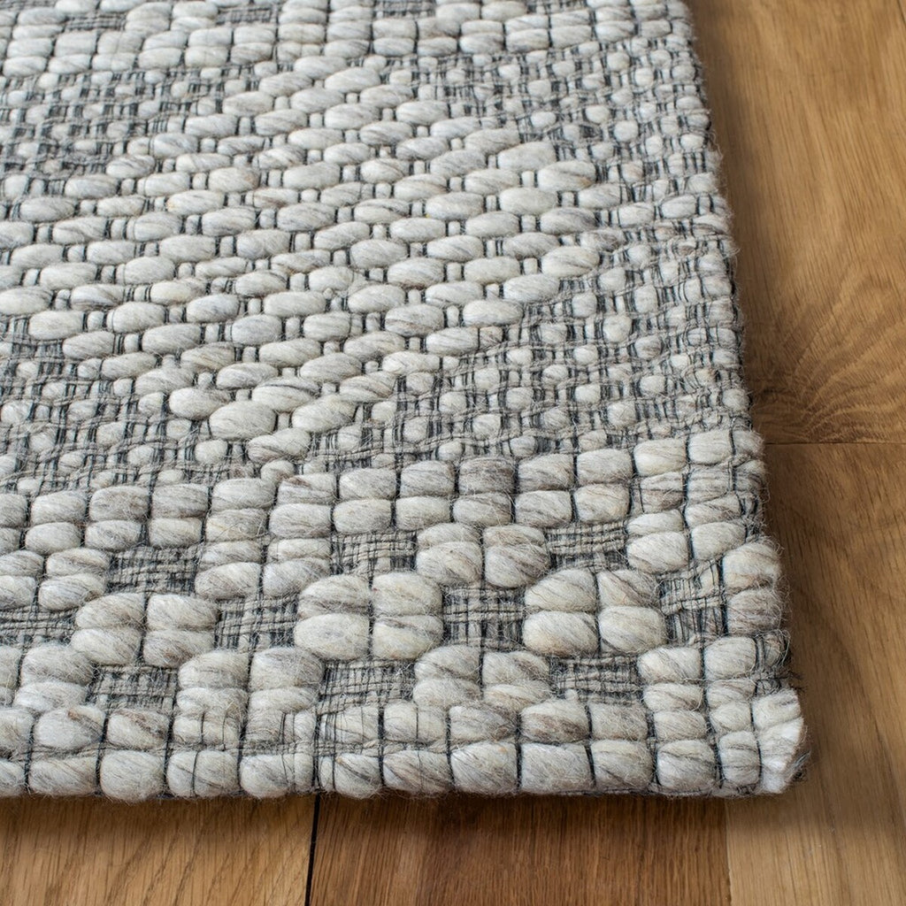 safavieh clearance marbella mrb552b beige rug