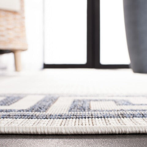 Safavieh Clearance Martha Stewart Indoor Outdoor MSRO331G Silver Rug