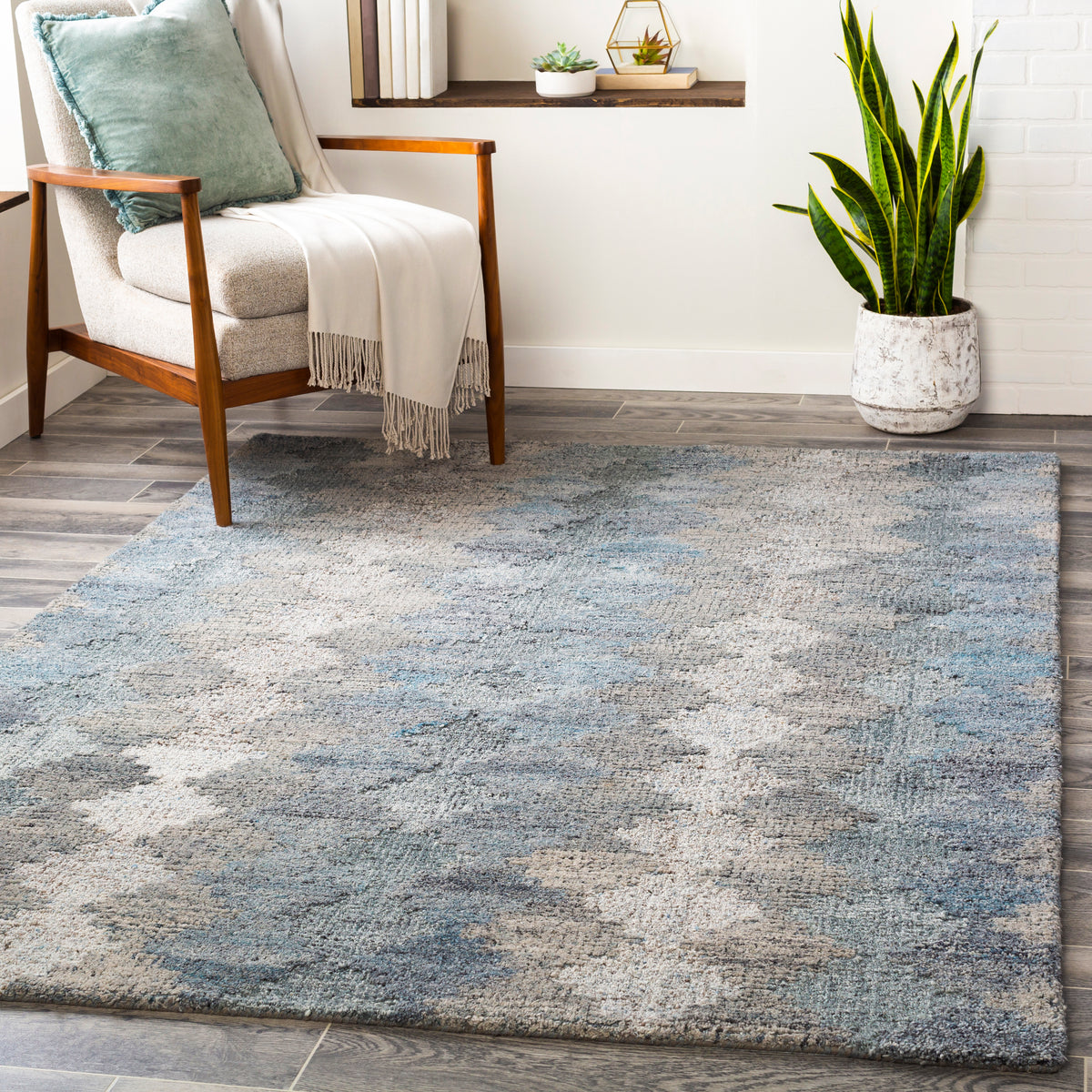 surya montclair mtc 2306 aqua rug