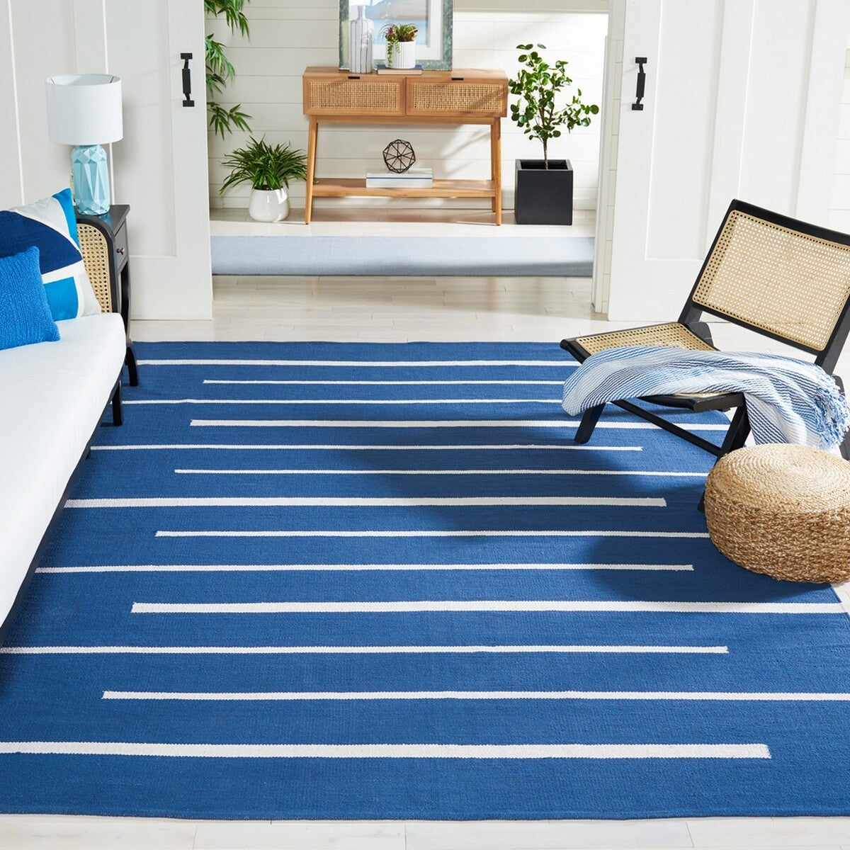 safavieh clearance montauk mtk311n navy rug