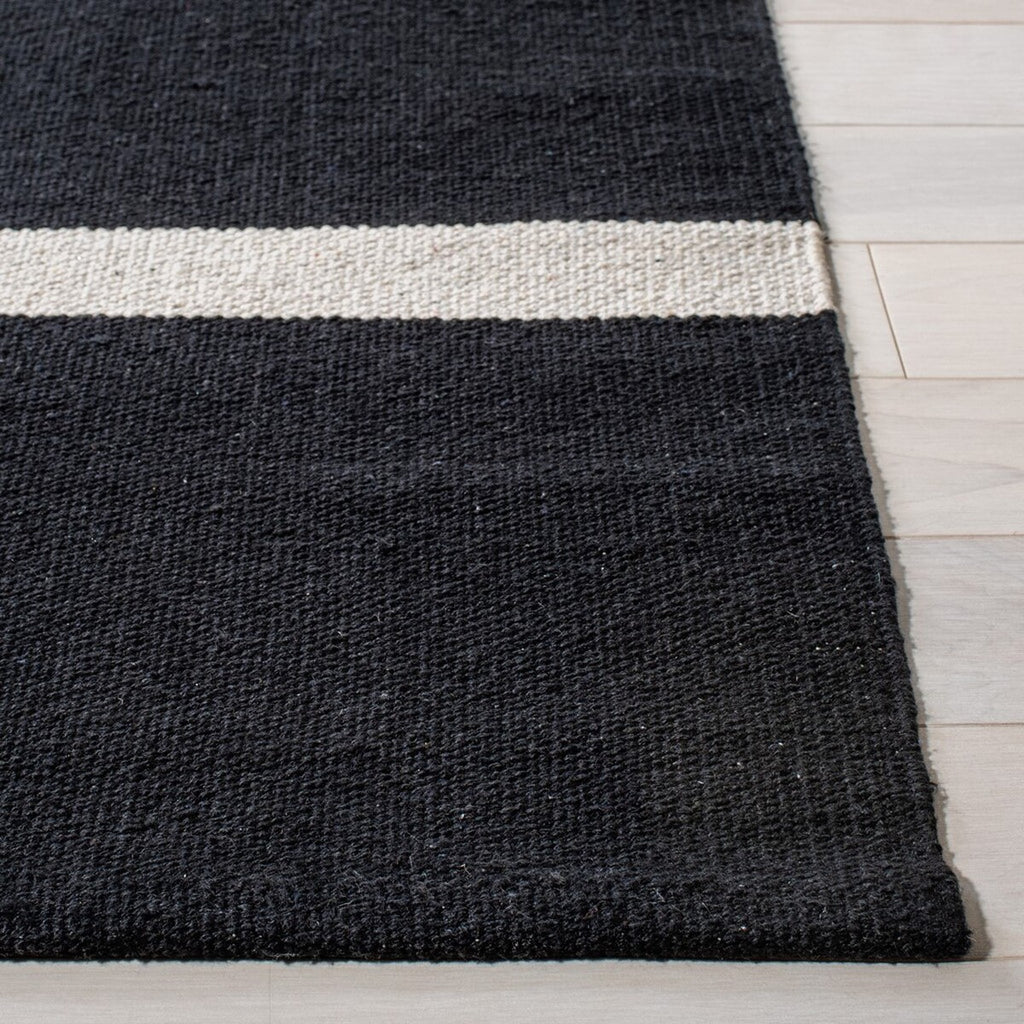 safavieh clearance montauk mtk311z black rug