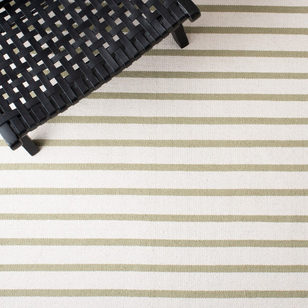 safavieh clearance montauk mtk313j ivory rug