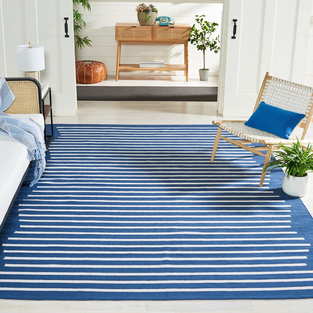 safavieh clearance montauk mtk313n navy rug