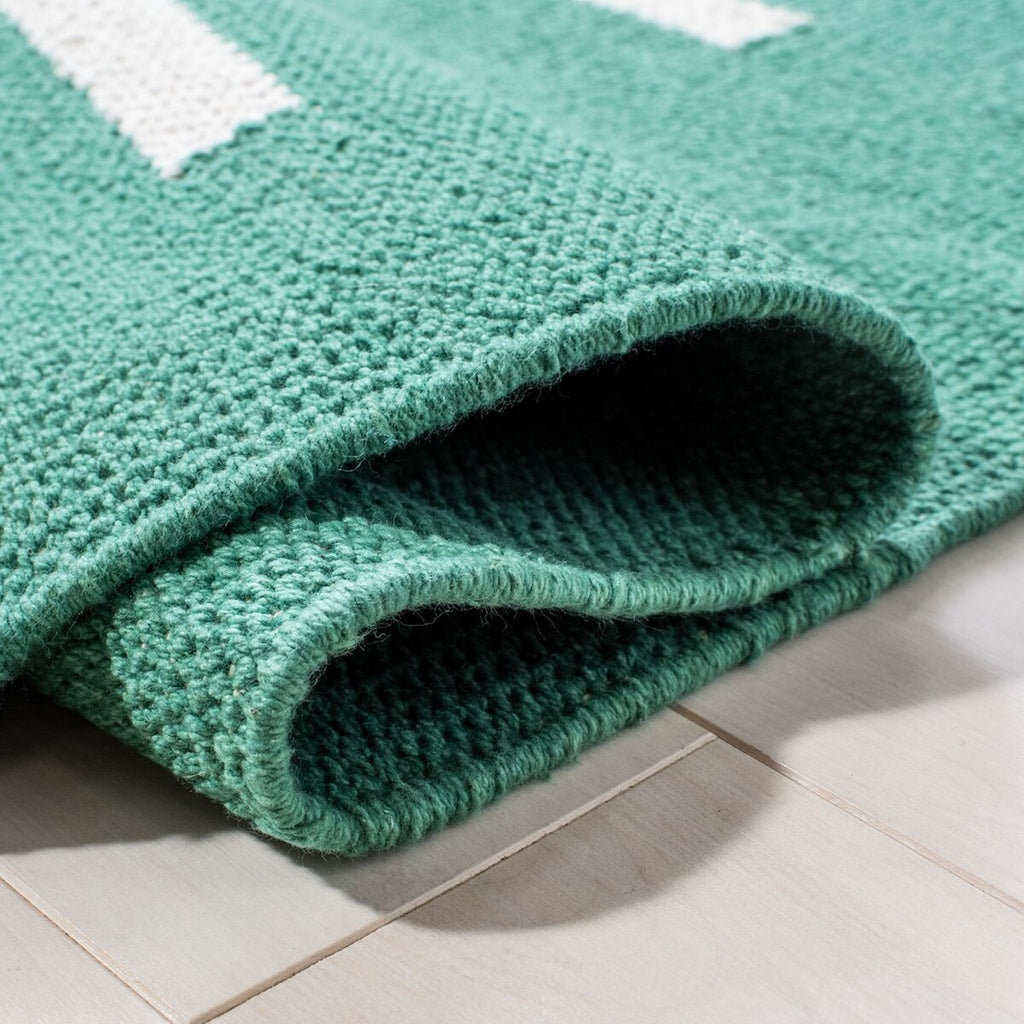 safavieh clearance montauk mtk313y dark green rug