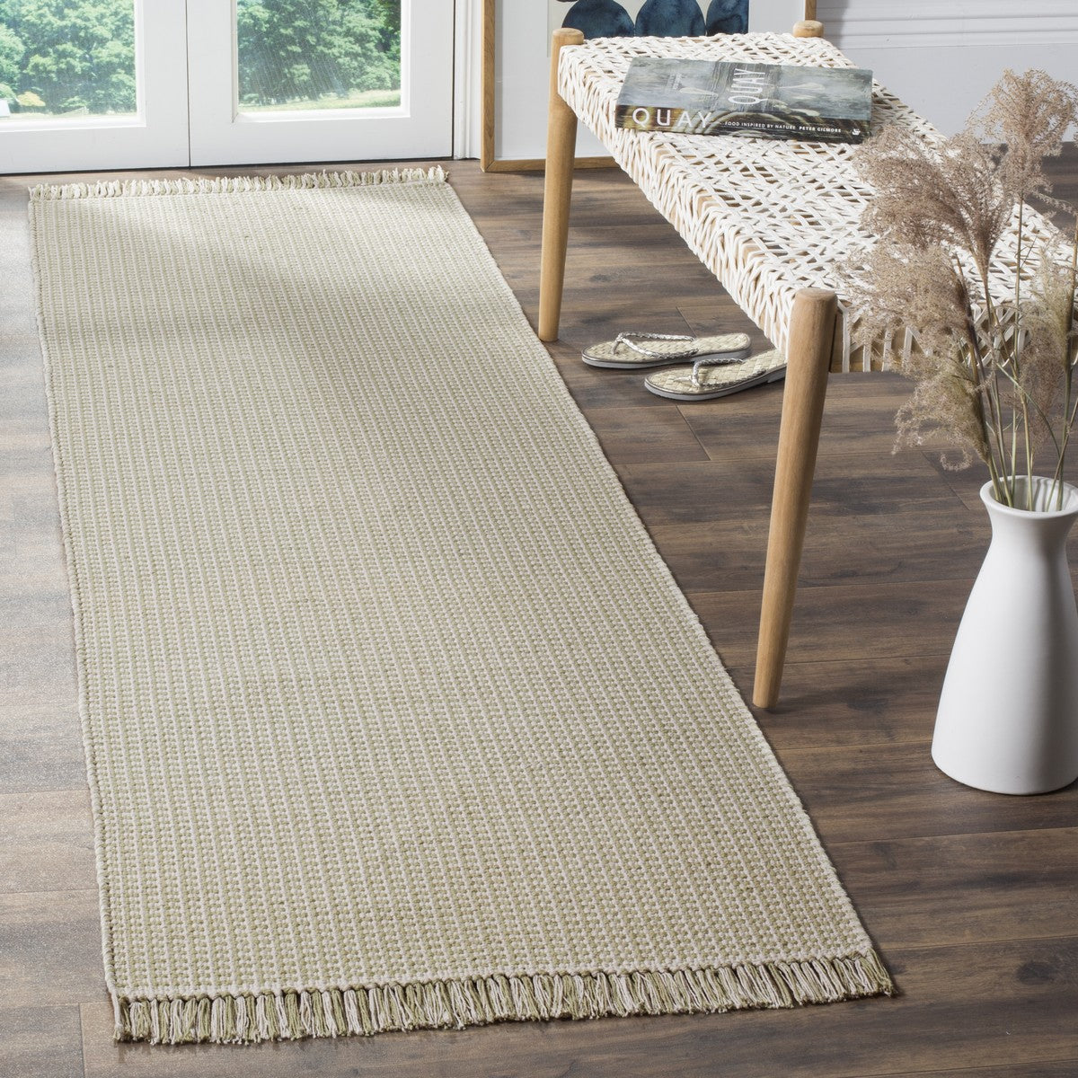 safavieh clearance montauk mtk340g ivory rug