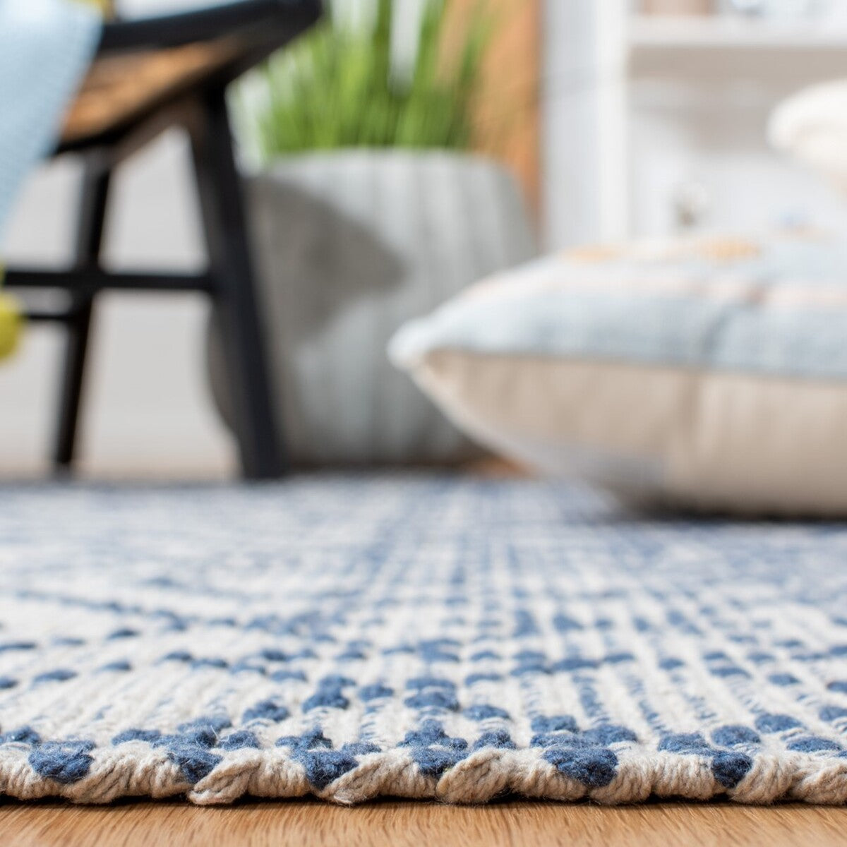 safavieh clearance montauk mtk652n navy rug