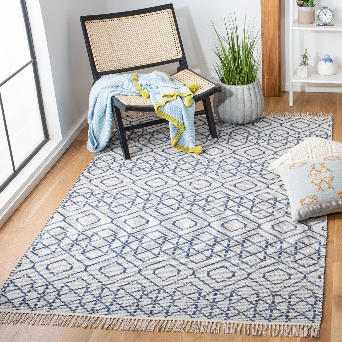 safavieh clearance montauk mtk652n navy rug