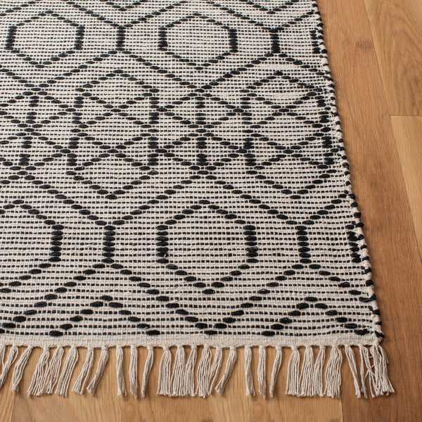 safavieh clearance montauk mtk652z black rug