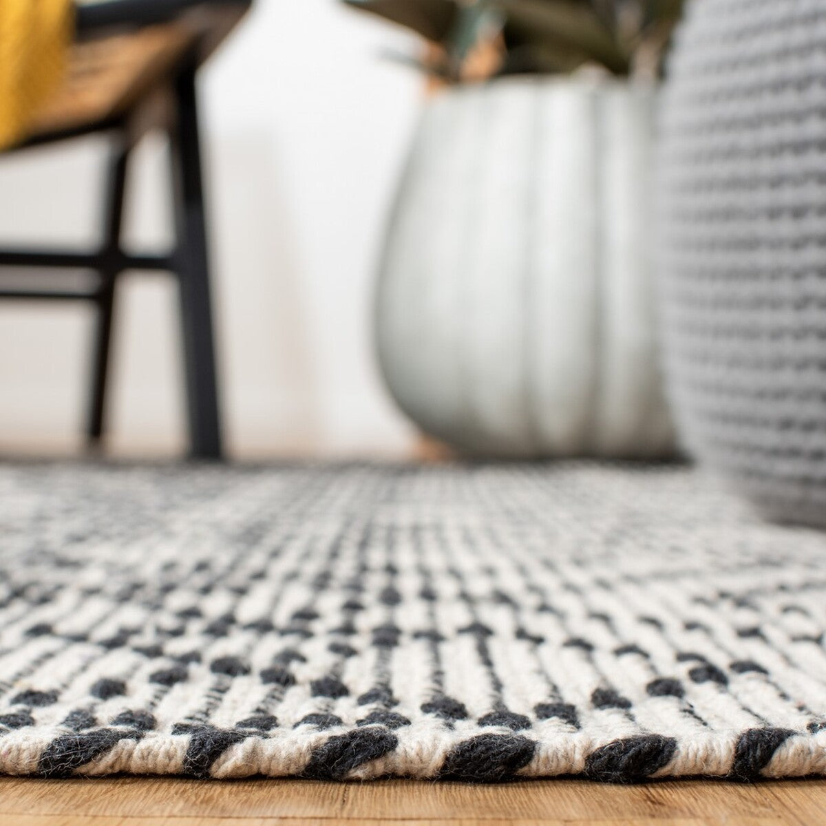 safavieh clearance montauk mtk652z black rug