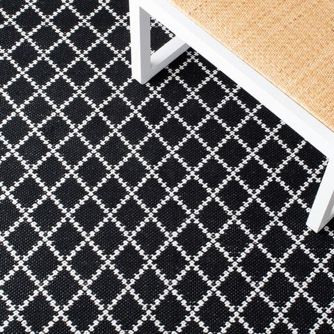 safavieh clearance montauk mtk706z black rug