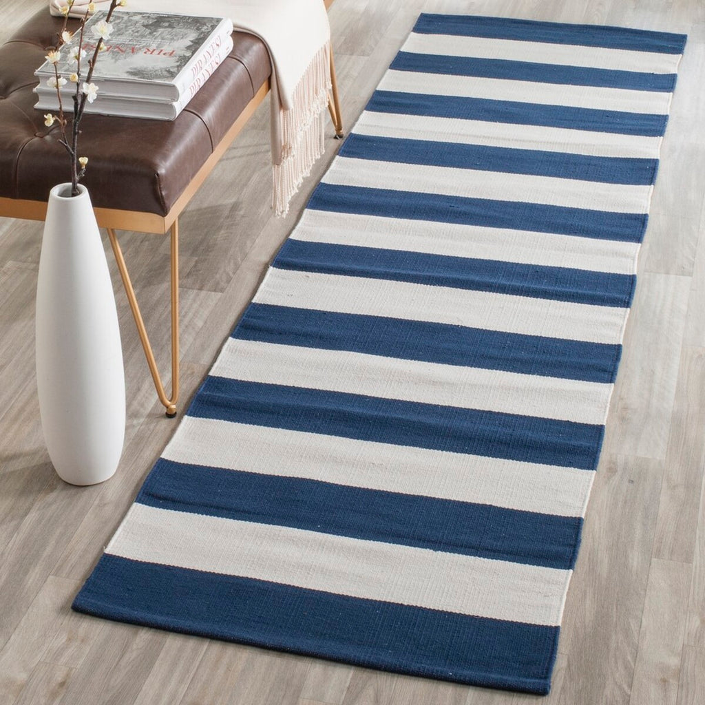 safavieh clearance montauk mtk712h navy rug