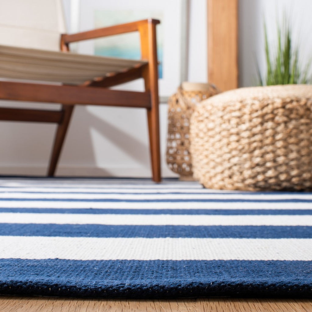 safavieh clearance montauk mtk712h navy rug
