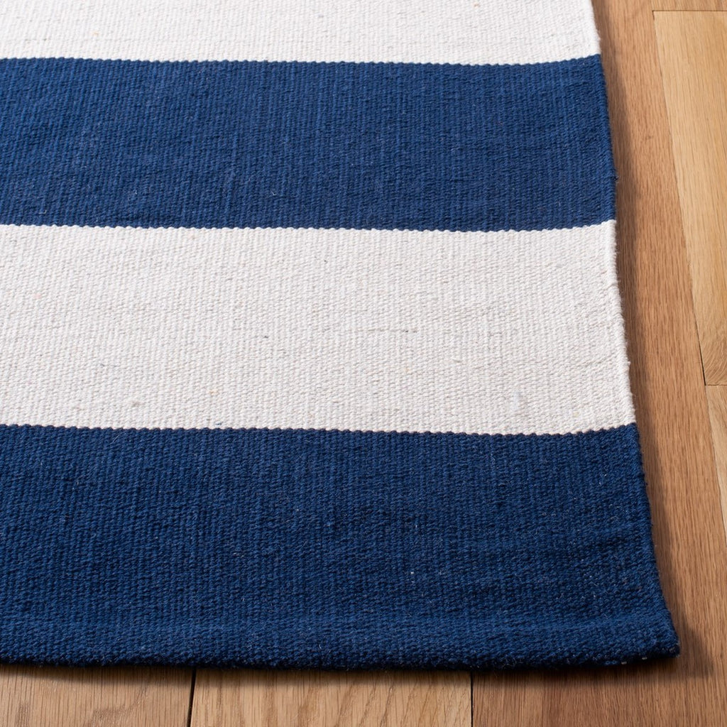 safavieh clearance montauk mtk712h navy rug