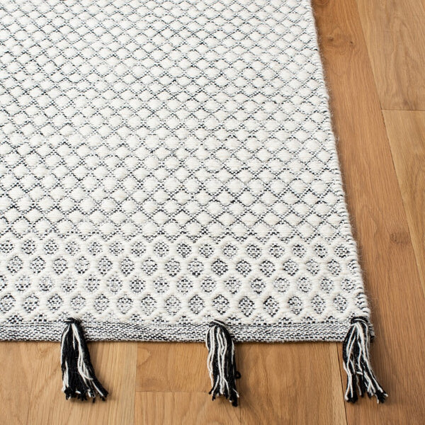 safavieh clearance montauk mtk813a ivory rug