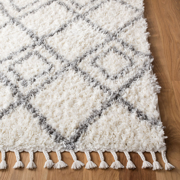 safavieh clearance moroccan tassel shag mts335b ivory rug