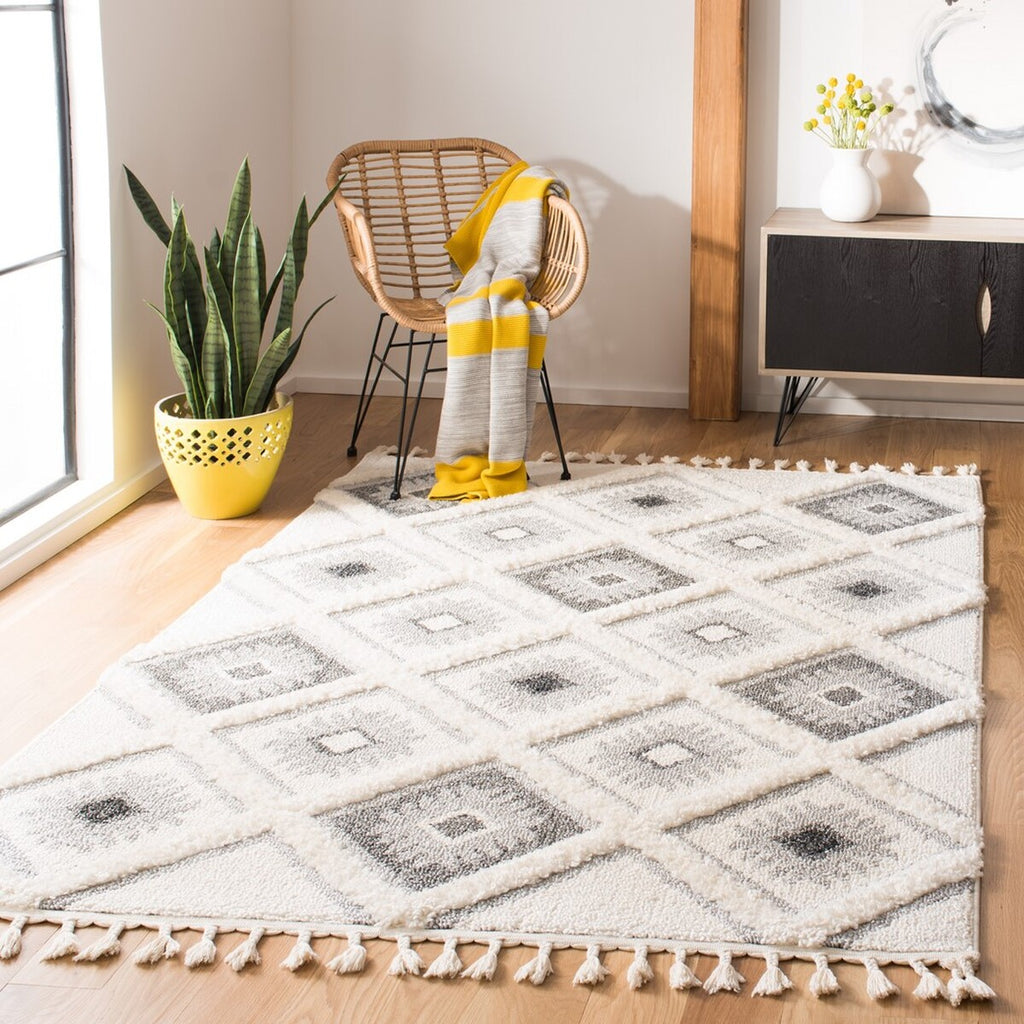 safavieh clearance moroccan tassel shag mts601f ivory rug