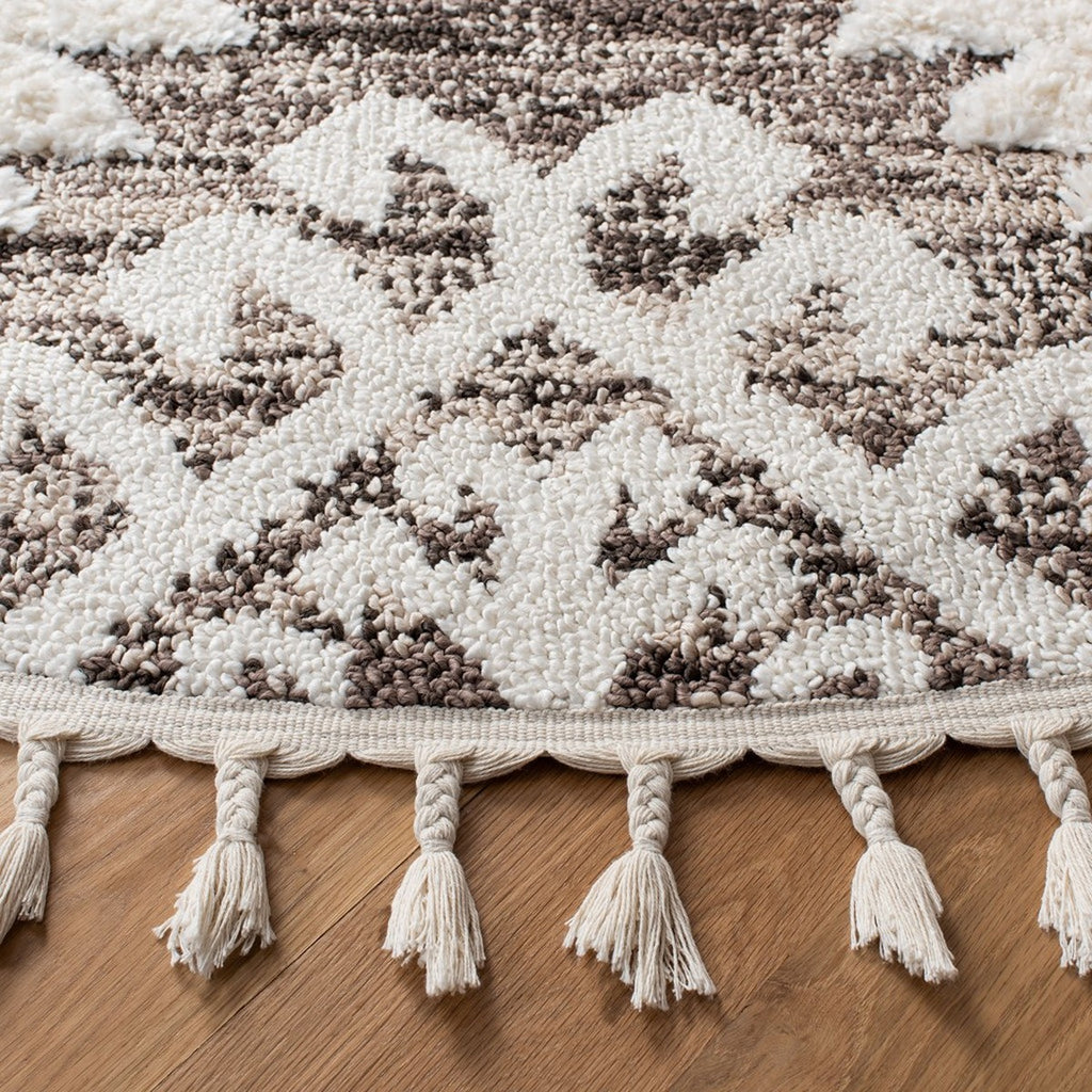 safavieh clearance moroccan tassel shag mts652a ivory rug