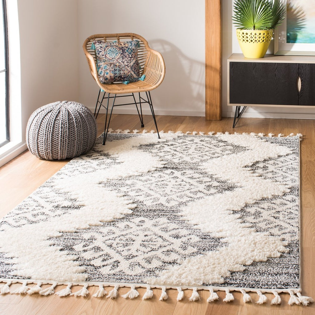 safavieh clearance moroccan tassel shag mts652f ivory rug