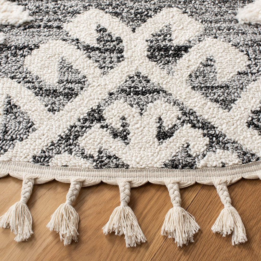 safavieh clearance moroccan tassel shag mts652f ivory rug