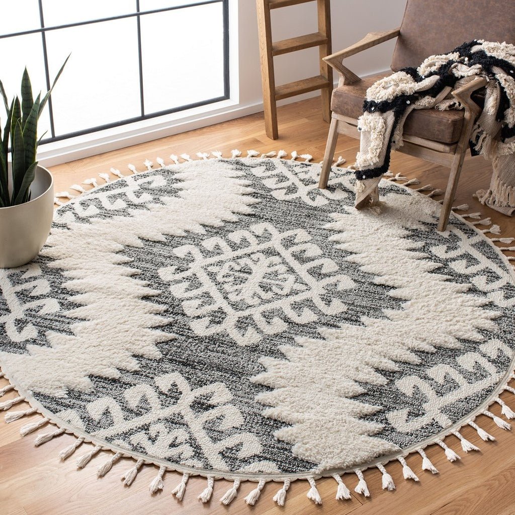 safavieh clearance moroccan tassel shag mts652f ivory rug
