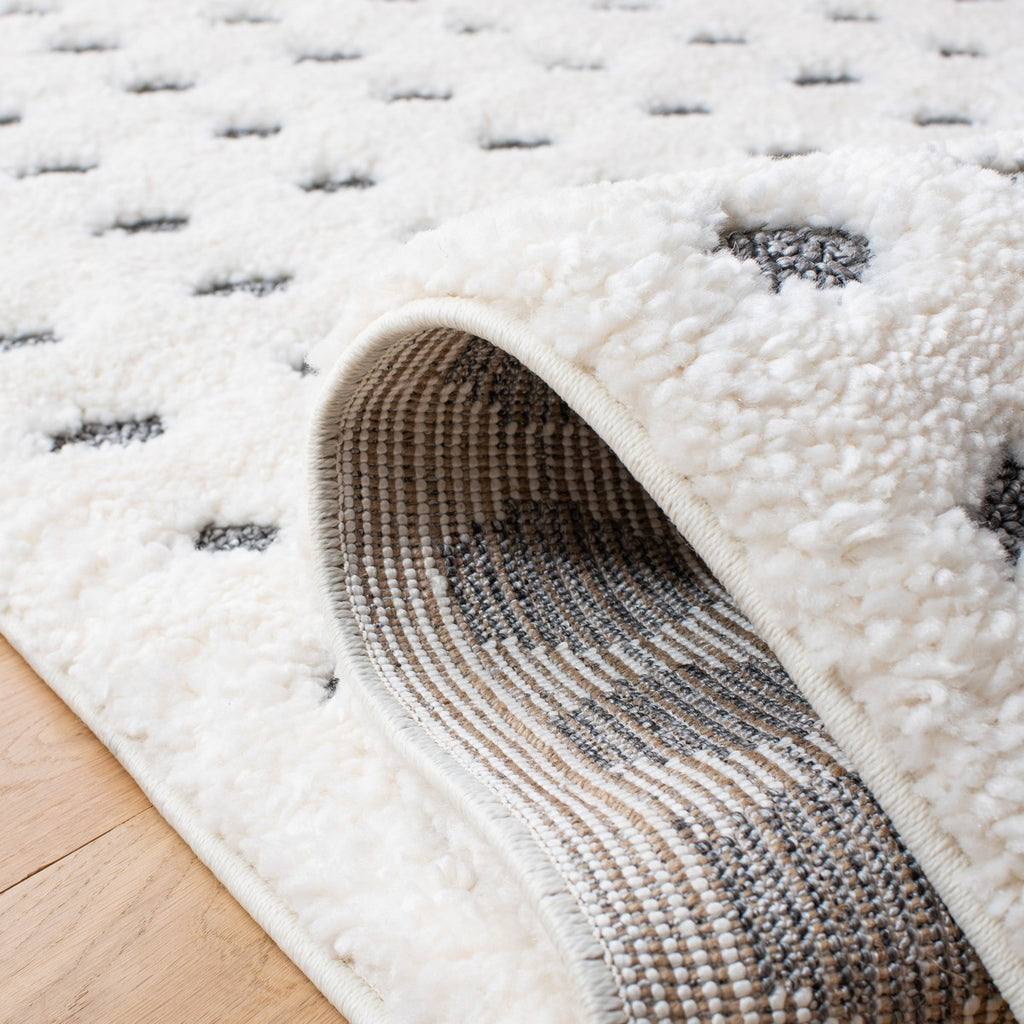 safavieh clearance moroccan tassel shag mts690a ivory rug