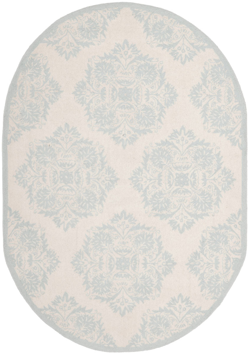 Safavieh Clearance Chelsea HK359A Ivory Rug