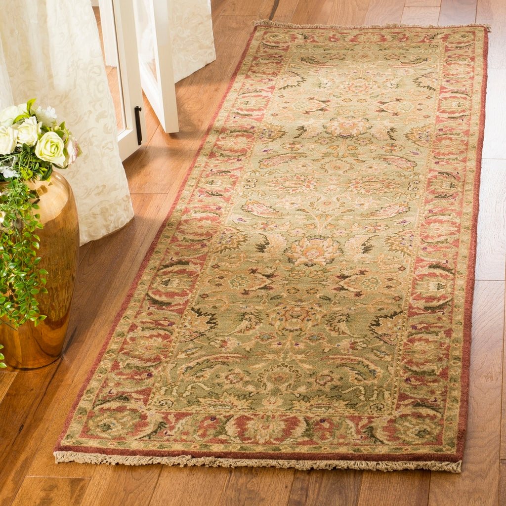 safavieh clearance old world ow115e light green rug
