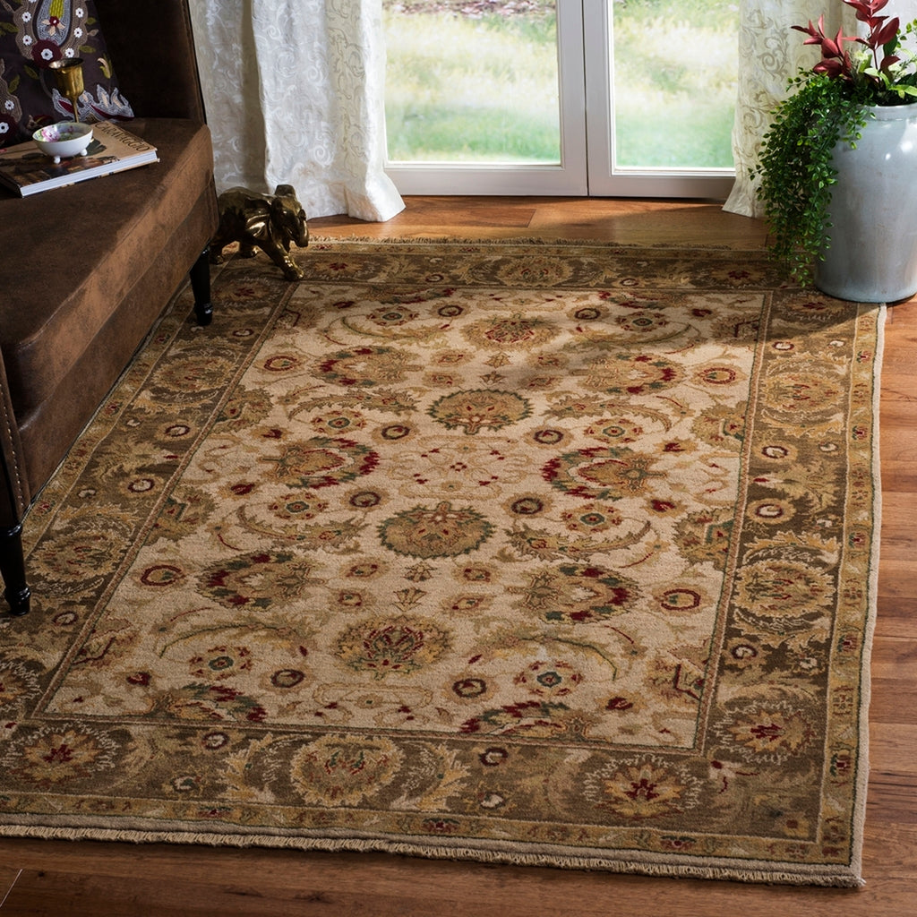 safavieh clearance old world ow129a ivory rug