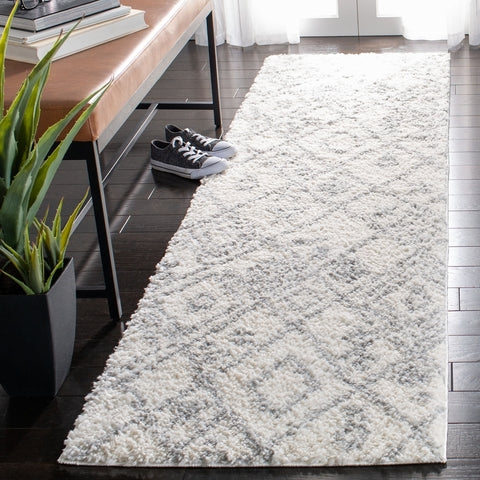 safavieh clearance parma shag pma583a cream rug