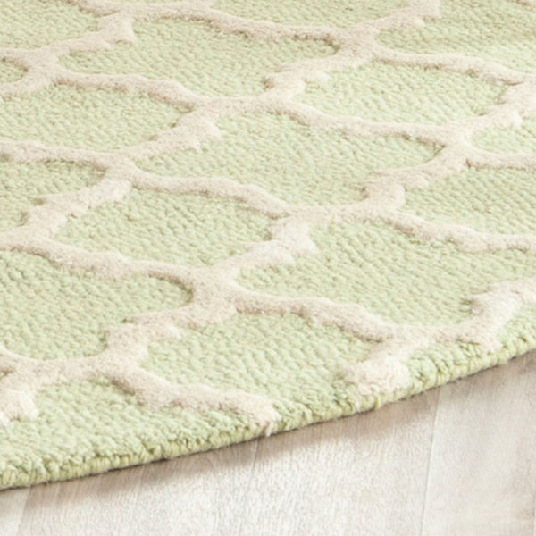 Safavieh Clearance Cambridge CAM130B Light Green Rug