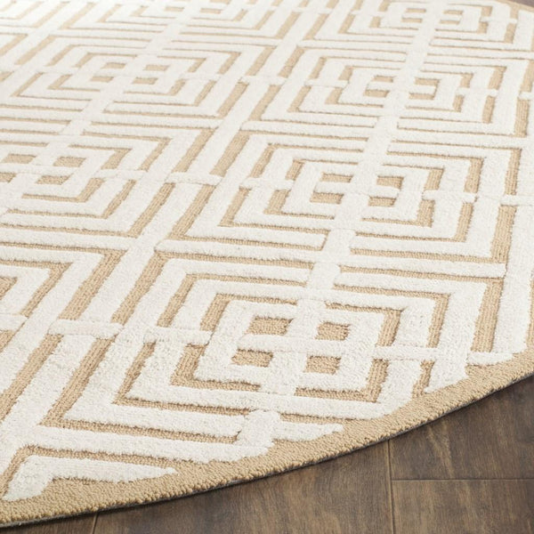 Safavieh Clearance Newport II NPT436C Beige Rug